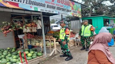Anggota Koramil Jajaran Kodim 0808/Blitar Meningkatkan Patroli Keamanan Jelang Pemilu
